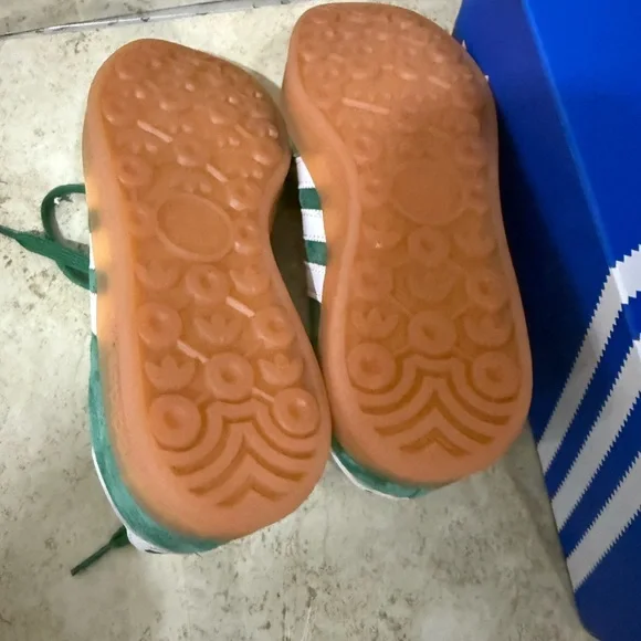 adidas Gazelle Green and White Sneakers EUR 36 Iconic gazelle timeless - Picture 5 of 10